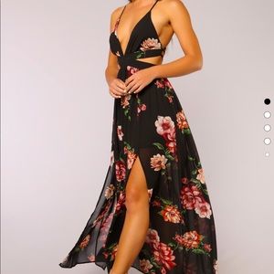 Floral maxi dress🔥